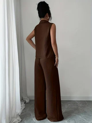 2026 Summer New Sleeveless V-Neck Wide-Leg Pants Set, French-Style High-End Work-Casual Two-Piece Set, Elegant and Slimming Plus-Size Women's Clothing, Suitable for Workplace, Daily Wear, and Vacation Outfits - Image 2