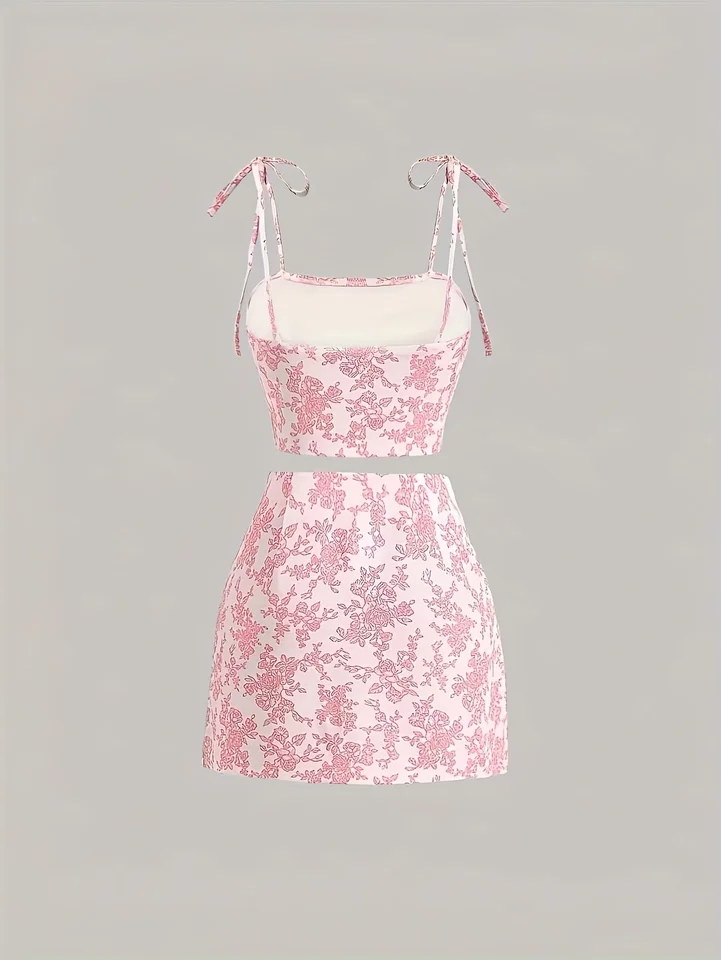Spring and Summer New Women's Skirt Set, European and American Style, Fashionable, Sweet, Stylish, Elegant, Camisole Top, Mini Skirt, A-Line Skirt, Floral Print Women's 2-Piece Set - Image 2